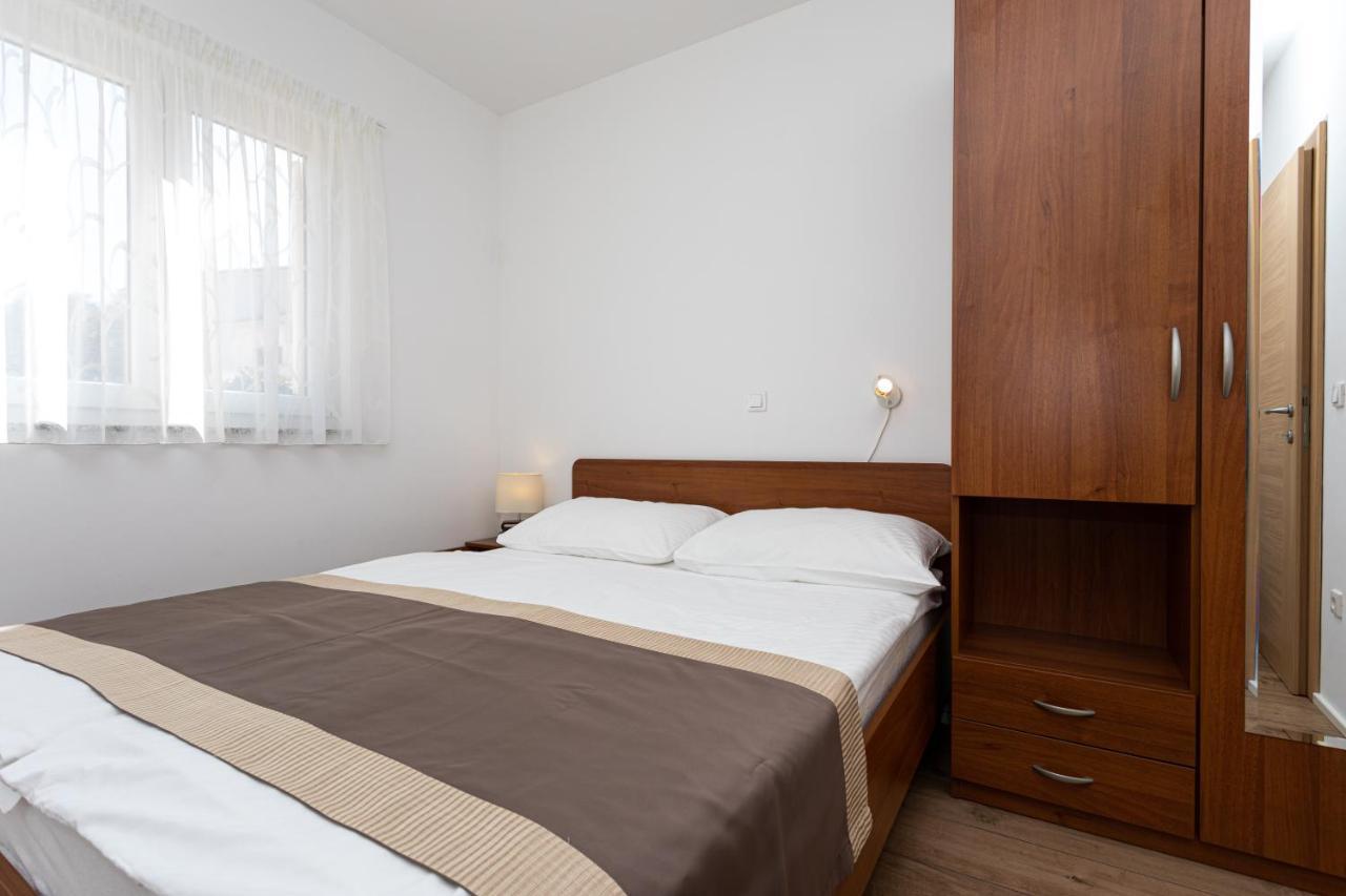 Apartments Crnekovic V باشْكا المظهر الخارجي الصورة