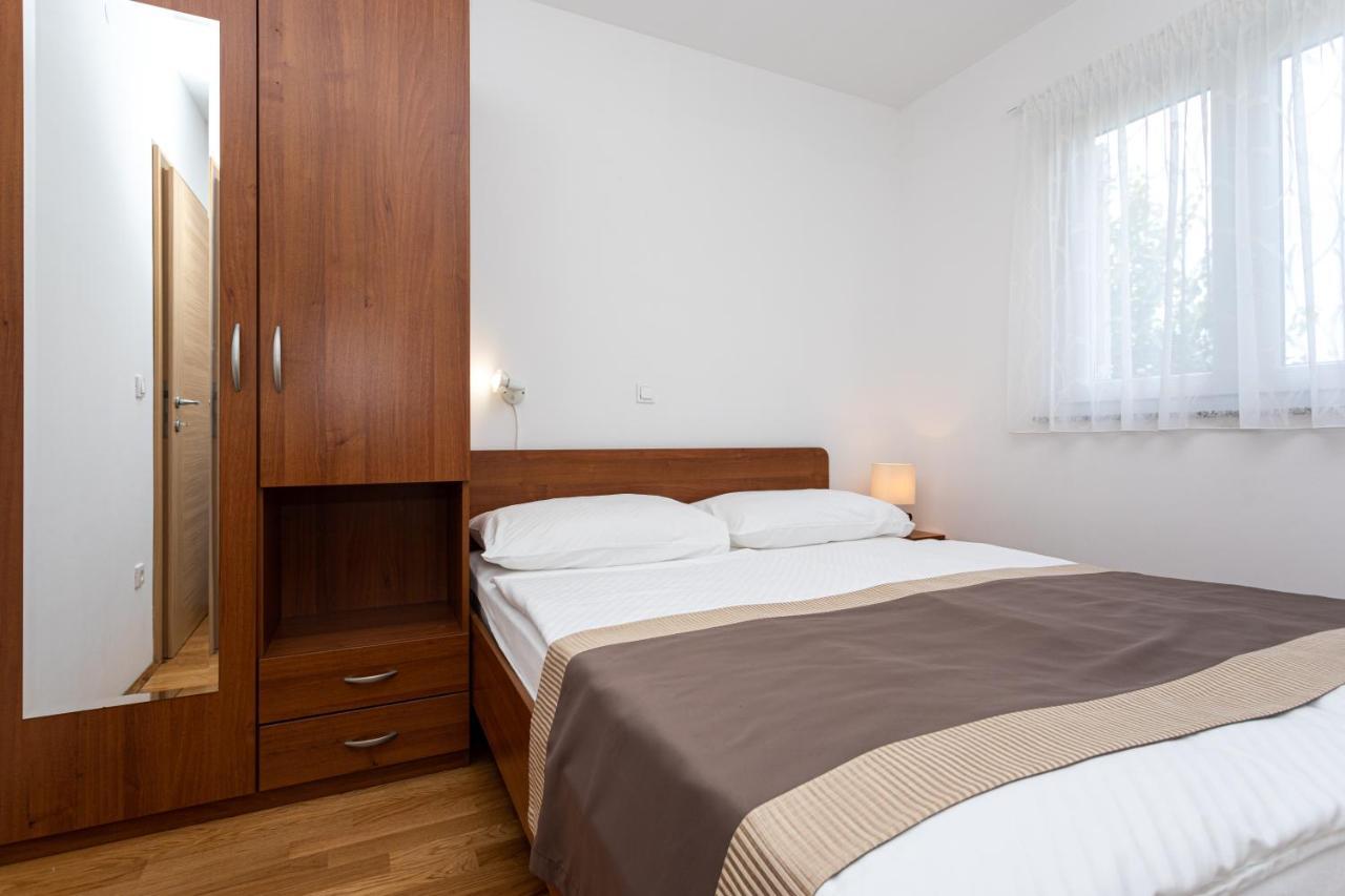 Apartments Crnekovic V باشْكا المظهر الخارجي الصورة