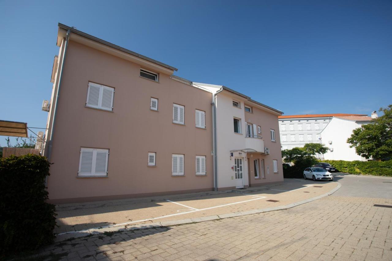 Apartments Crnekovic V باشْكا المظهر الخارجي الصورة