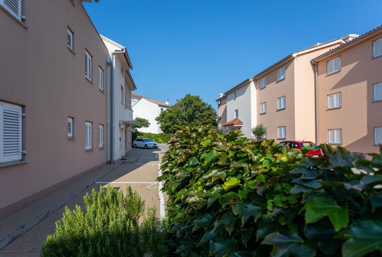 Apartments Crnekovic V باشْكا المظهر الخارجي الصورة